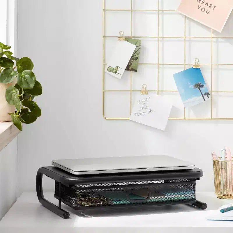 Supporto Monitor in Rete con Cassetto Nero - Brightroom™: Rialzo Monitor in Metallo, Accessori da Scrivania, Nessun Assemblaggio Richiesto