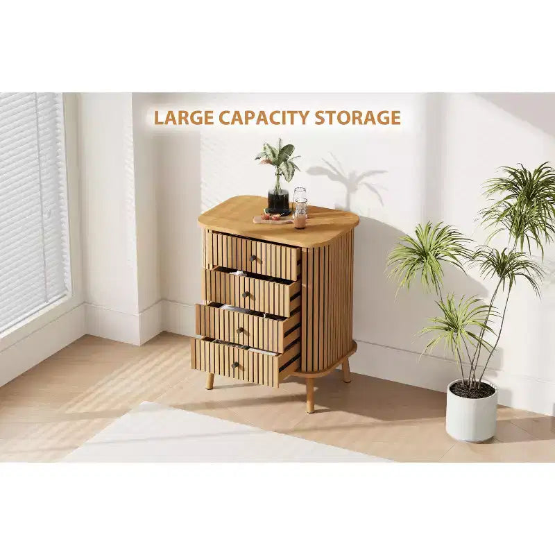 Cassettiera COZONY a 4 cassetti, mobile con cassetti in vimini bohémien con maniglie nere opache e gambe in legno per camera da letto, soggiorno, corridoio