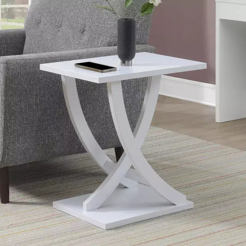 HomeStock Belmont Tavolino laterale a croce con finitura effetto legno, Tavolino contemporaneo con vano a giorno per l'arredamento del soggiorno
