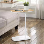 Tavolino laterale HomeStock Belmont a C in rovere chiaro con finitura impiallacciata effetto legno, scorrevole sotto il divano o il letto, tavolino moderno con base in metallo