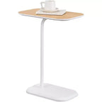 Tavolino laterale HomeStock Belmont a C in rovere chiaro con finitura impiallacciata effetto legno, scorrevole sotto il divano o il letto, tavolino moderno con base in metallo