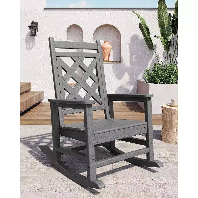 Sedia a dondolo da esterno, sedia a dondolo per patio in HDPE resistente alle intemperie con texture effetto legno e capacità di carico di 172 kg per ponte, piscina, cortile, nera