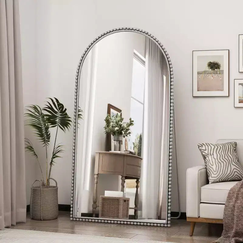 Specchio intero in metallo retrò Okak 65*35 pollici con supporto, elegante specchio ad arco, specchio da terra per soggiorno, camera da letto