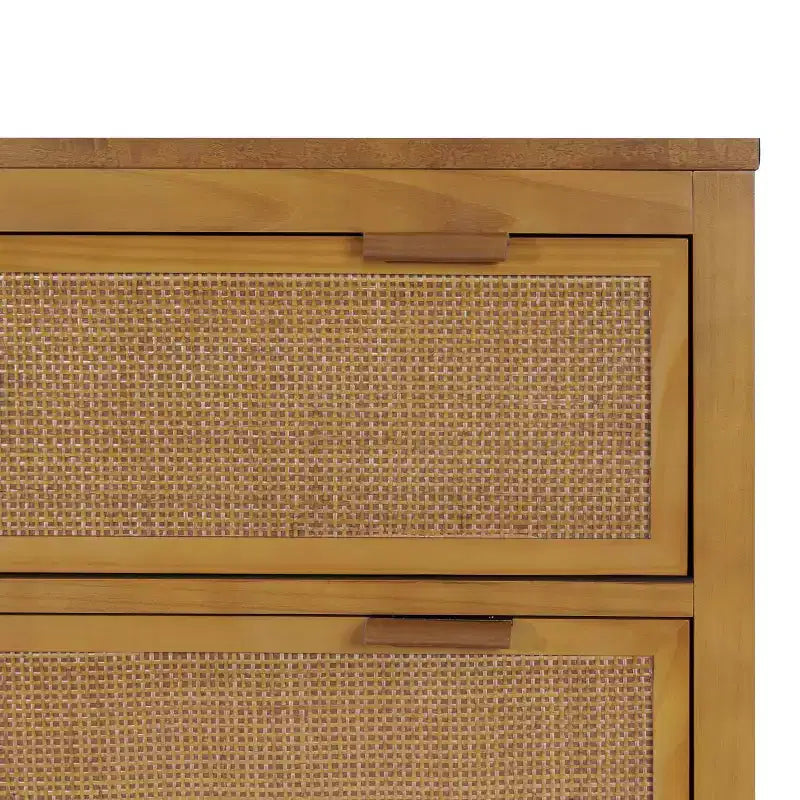 Comò a 6 cassetti Hatteras Modern Boho con legno massello e dettagli in rattan naturale-Teamson Home