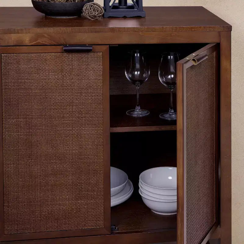 Hatteras Modern Boho Madia a 4 Ante con Accenti in Legno Massello e Rattan Naturale-Teamson Home