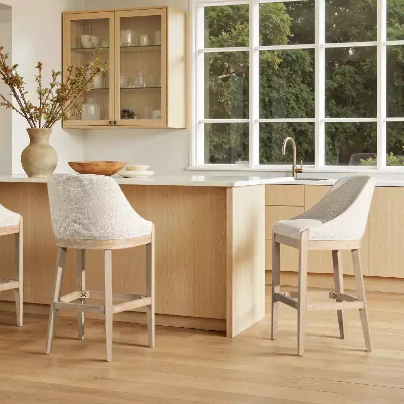 Sgabello da bancone imbottito Jennifer Taylor Home Newport 30.5 con schienale curvo stile costiero