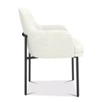 Dyonery Sedia da Pranzo Moderna in Bouclé Mid-Century, Schienale e Braccioli Imbottiti Confortevoli, Gambe in Metallo, Sedia Accento Bianca