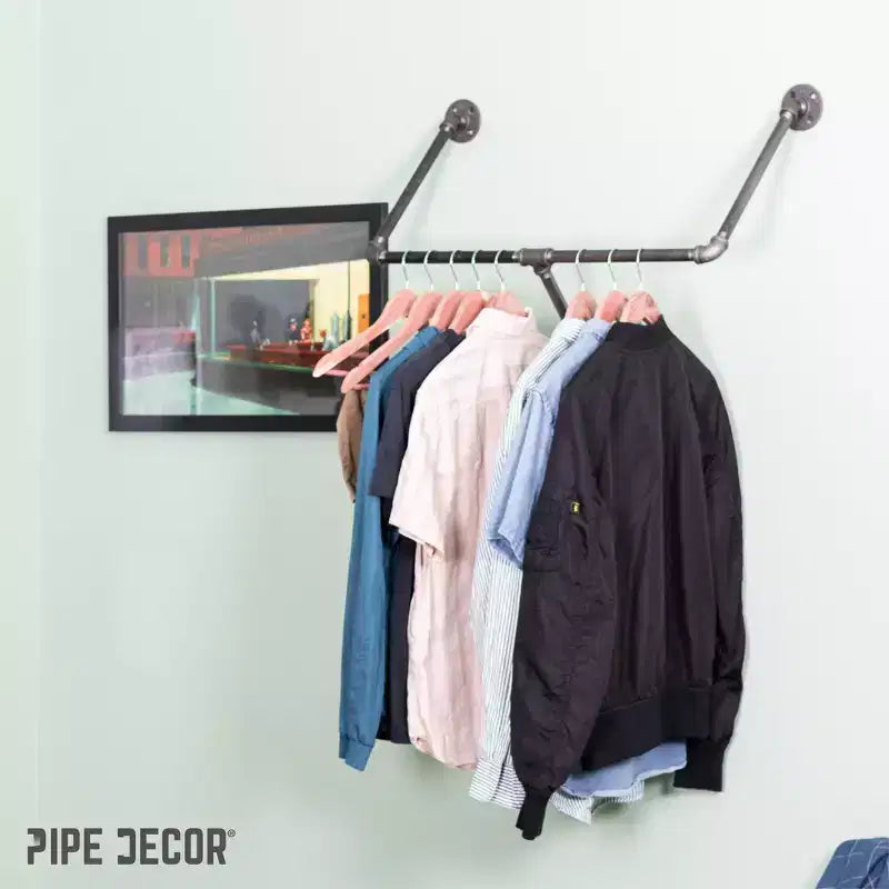 Appendiabiti da parete a tre flange da 28 pollici di PIPE DECOR