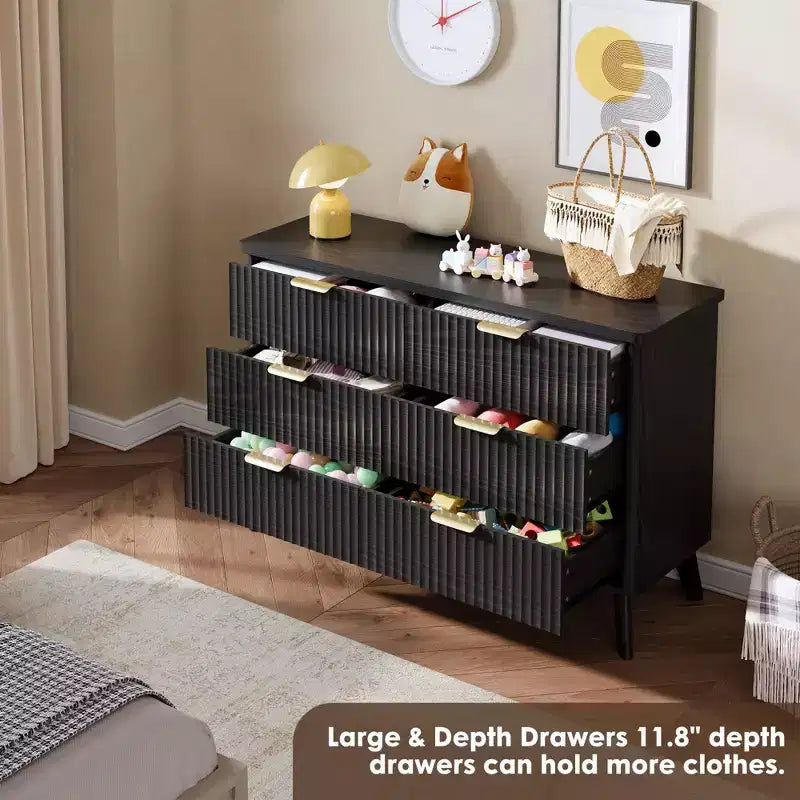 Comò a 6 cassetti con scanalature, cassettiera moderna larga 120 cm con maniglie in metallo, comò con profilo curvo, mobile porta TV, organizer per cassetti in legno per camera da letto