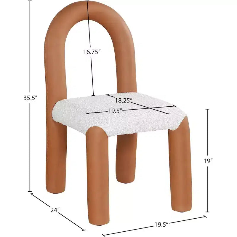 Meridian Furniture, Sedia da Pranzo Amari in Ecopelle e Tessuto Bouclé, Set da 2