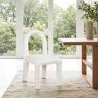 Meridian Furniture, Sedia da Pranzo Amari in Ecopelle e Tessuto Bouclé, Set da 2