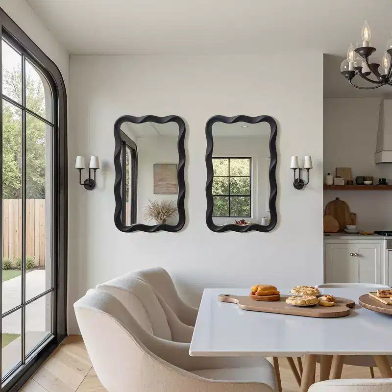 LuxenHome Specchio da parete rettangolare ondulato moderno in MDF nero, 35,4 A x 21,65 L, decorazione per la casa