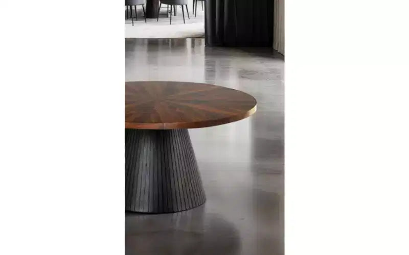 Tavolino da Caffè Ovale Contemporaneo GDFStudio Giulia con Base a Tamburo in Legno
