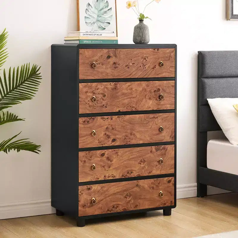 Comò a 5 cassetti per camera da letto, cassettiera alta in legno da 117 cm con maniglie in metallo, porta TV resistente per soggiorno, organizzatore di archiviazione per armadio