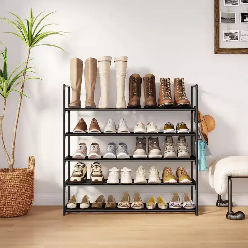 Scarpiera Anycoo a 5 Ripiani Extra Larga con Ganci, Organizer per Scarpe in Metallo Contiene 20-25 Paia, Scaffale Portaoggetti Impilabile per Ingresso, Armadio, Bagno, Nero