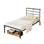 Struttura Letto Matrimoniale in Metallo FurnitureR con Luci LED e Stazione di Ricarica, Base per Materasso, Testiera e Pediera in Ferro Battuto, Ripiani portaoggetti, Nero