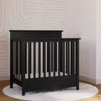 Culla trasformabile 4-in-1 Storkcraft Petal con materasso
