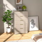 Comò alto in legno a 5 cassetti, cassetti scorrevoli fluidi, ampio spazio di archiviazione, mobile organizzatore moderno per camera da letto o corridoio
