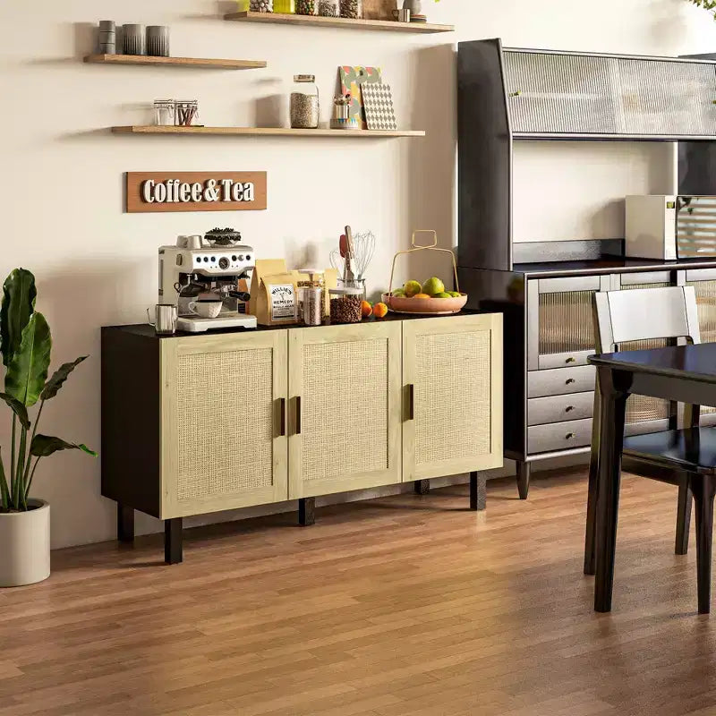 Mobile da Cucina Boho, Credenza con 3 Ante in Rattan e Ripiani Regolabili per la Sala da Pranzo