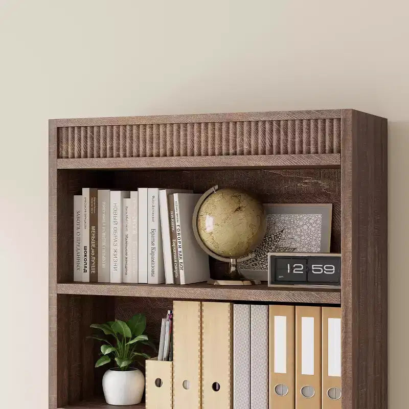 Libreria alta 71 Farmhouse con 5 ripiani e espositore, Scaffale in legno scanalato per una conservazione organizzata in soggiorno, ufficio o biblioteca