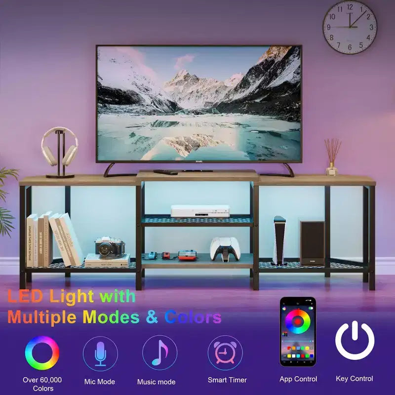 Mobile TV con quattro ripiani aperti, mobile angolare per l'intrattenimento con prese di corrente, mobile multimediale con illuminazione a LED per il soggiorno
