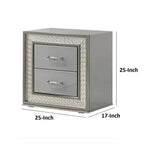 Comodino Royal Hampton con 2 cassetti, modanatura a scaglie, legno grigio metallizzato