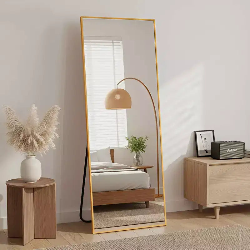 MAYEERTY Specchio intero in alluminio 57x20 pollici, oro, angolare, vetro temperato, con supporto