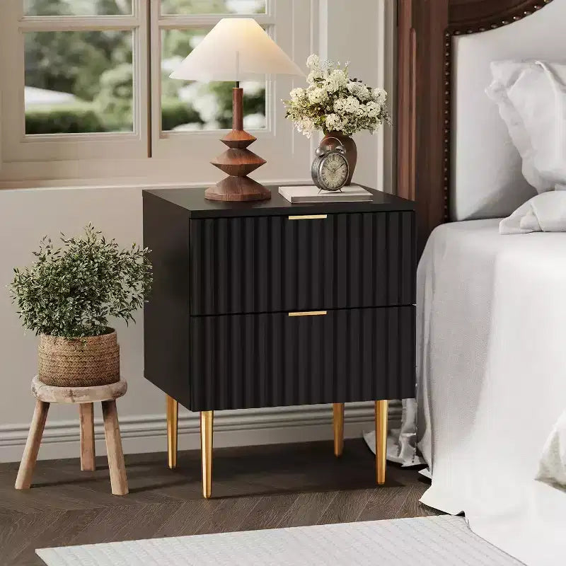COZONY Comodino Moderno con Scanalature e Stazione di Ricarica, Tavolino da Notte a 2 Cassetti con Porte USB per Camera da Letto e Appartamento
