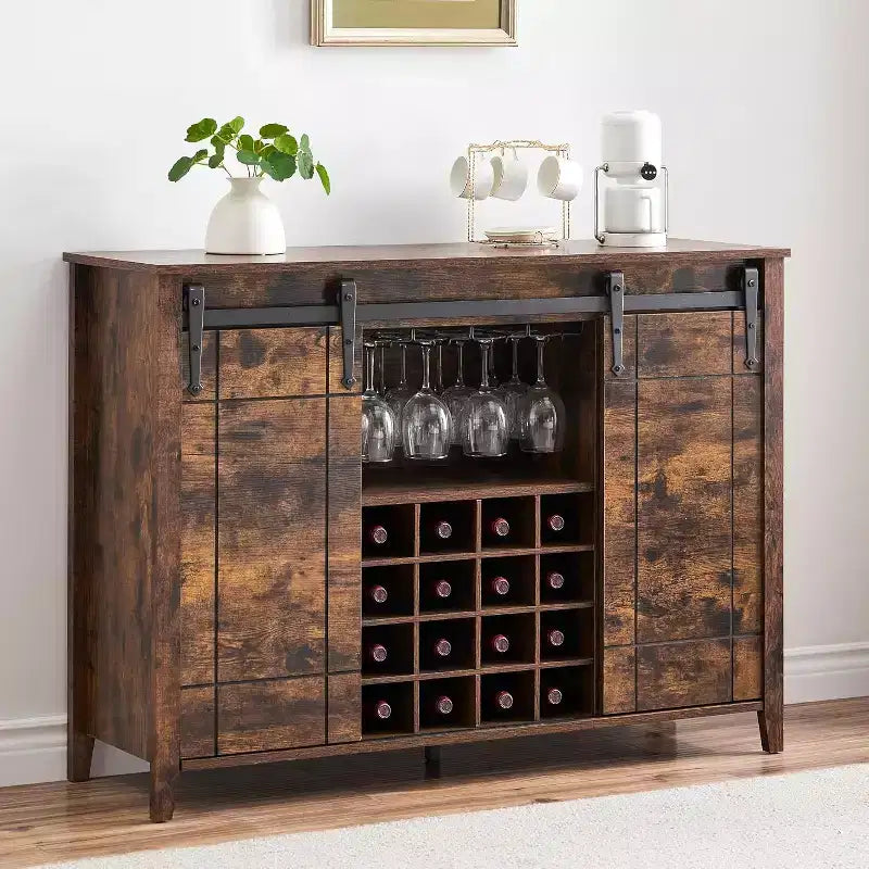 Mobile bar in legno 47 con anta scorrevole, moderno mobile per liquori, whisky e caffè con portabottiglie e portacalici