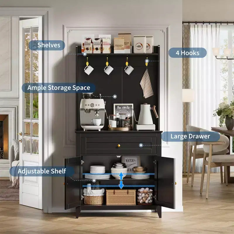 Mobile credenza da cucina da 63" con stazione di ricarica, angolo caffè con 1 grande cassetto, ripiani regolabili e 4 ganci
