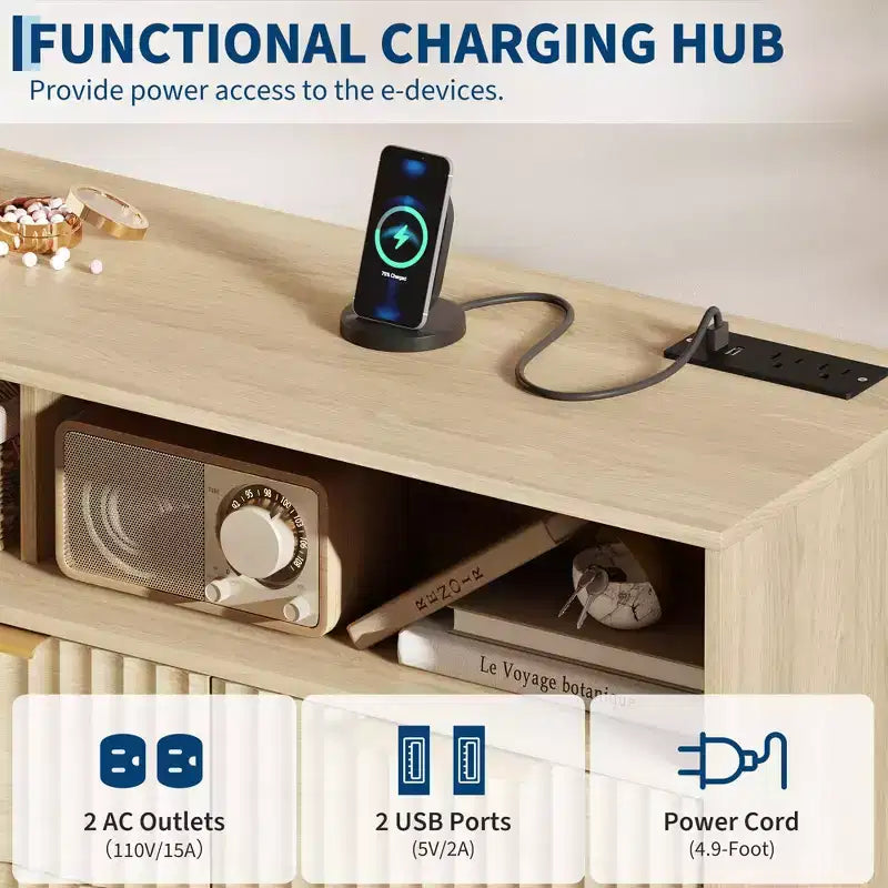 Comò a 7 cassetti scanalato, largo 137 cm, cassettiera moderna con luci a LED e stazione di ricarica, maniglie dorate, contenitore a giorno