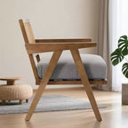 Poltrona rustica con finiture in legno, sedia da divano moderna di metà secolo con robuste gambe in legno, schienale in rattan per camera da letto e soggiorno