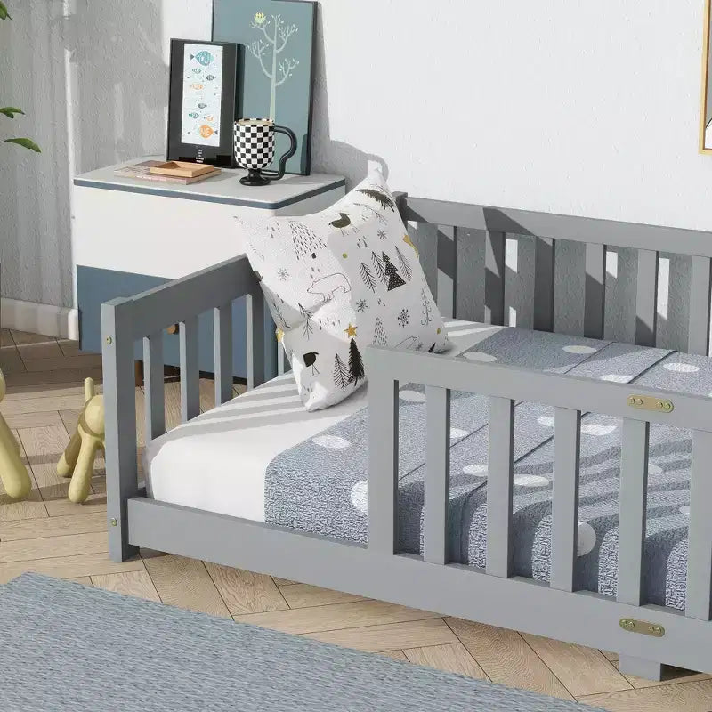 Letto a castello Sailvan con recinzione, struttura letto per bambini in legno massello di gomma