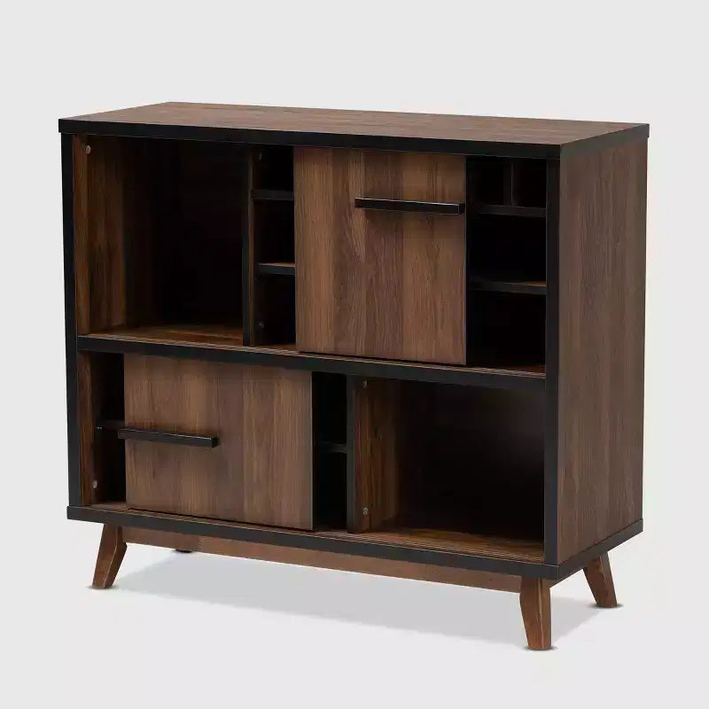 Mobili per vino Margo in legno bicolore Noce/Nero - Baxton Studio
