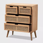 Cassettiera a 4 cassetti Alina Wood and Rattan Oak - Baxton Studio: Profilo sottile, stile bohémien, ampio spazio di archiviazione