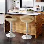 Sgabello da bar regolabile Elama a 2 pezzi in rattan grigio con base cromata