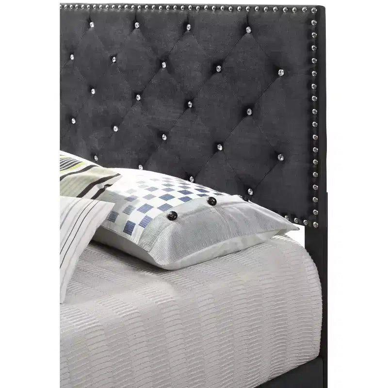Velvet Tufted Panel Bed, for 152 × 203 cm Mattress