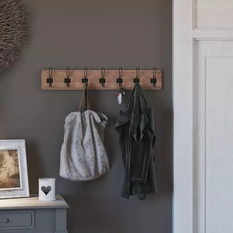 Wall Mount Pine Wood Storage Rack with 7 Hanging Hooks, 86.4 cm