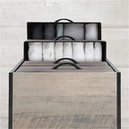 Comodino in tessuto a 4 cassetti, bianco / grigio chiaro / rovere nero / nero