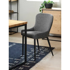 Sedia da pranzo Boucle con gambe in acciaio nero, set da 2 – Grigio scuro / Crema / Verde bosco