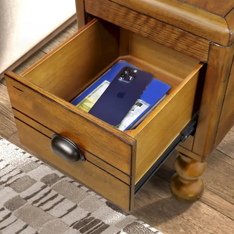 Tavolino in legno massello marrone/espresso con cassetto, montaggio in 1 persona